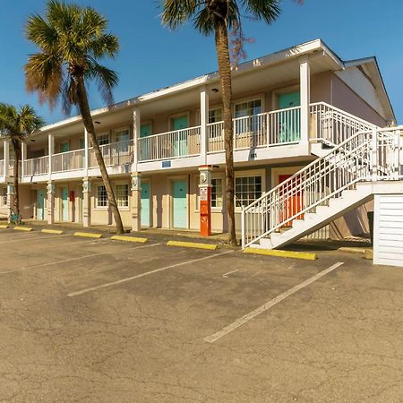 Oyo Hotel Myrtle Beach Kings Hwy Экстерьер фото