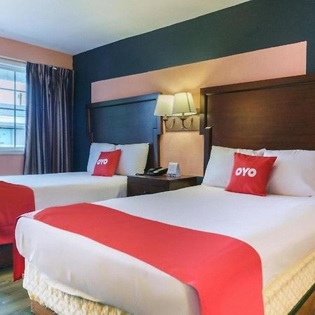 Oyo Hotel Myrtle Beach Kings Hwy Экстерьер фото