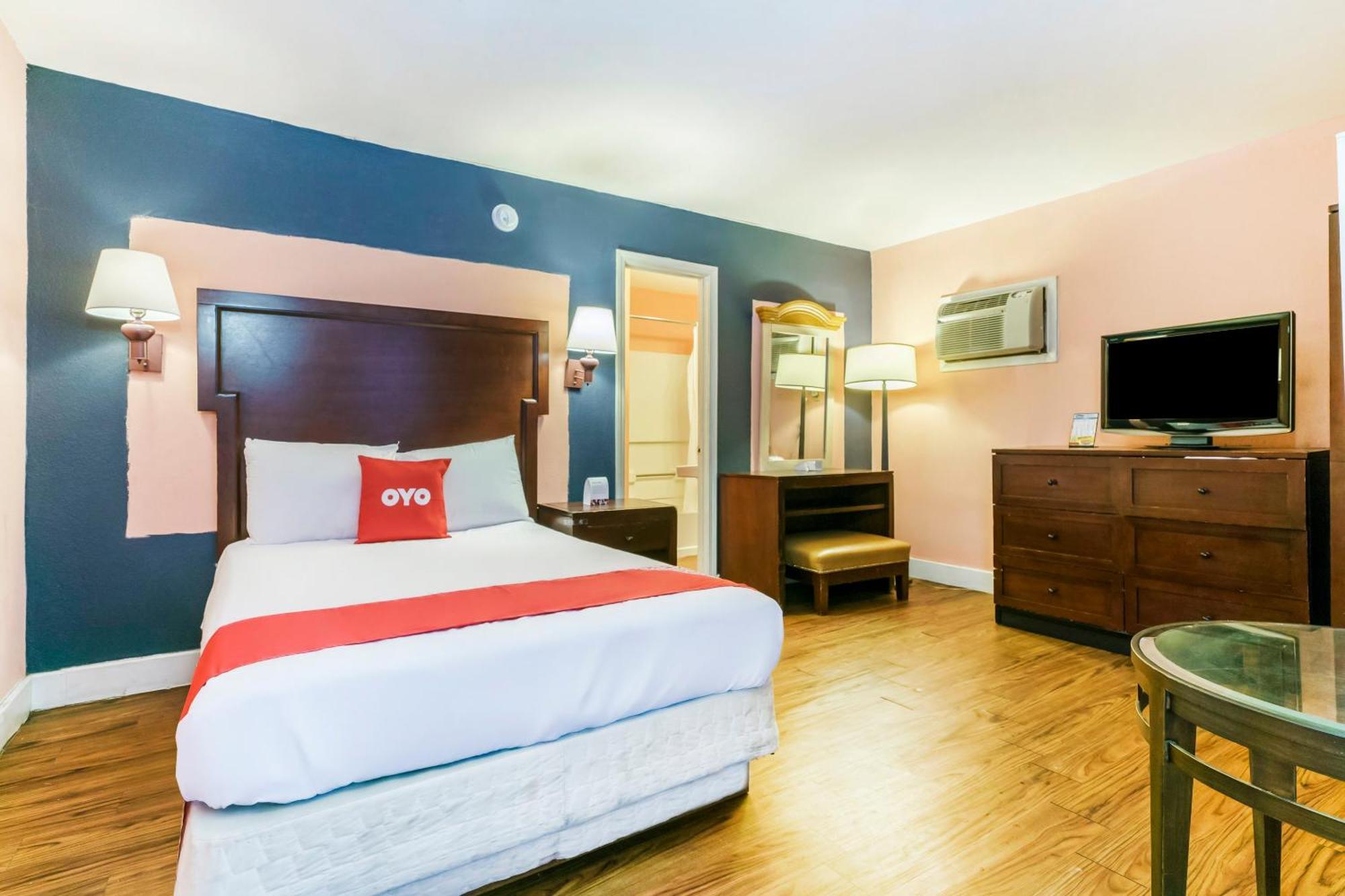 Oyo Hotel Myrtle Beach Kings Hwy Экстерьер фото