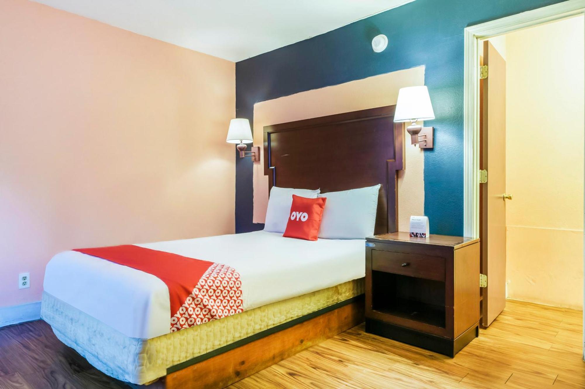 Oyo Hotel Myrtle Beach Kings Hwy Экстерьер фото